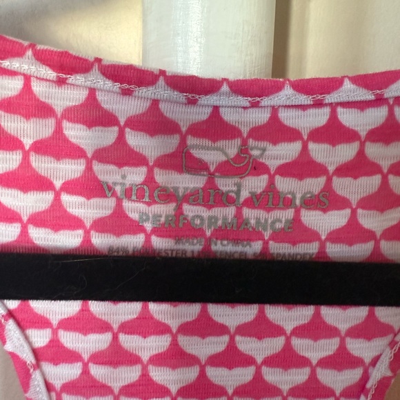 Vineyard Vines Racerback Tank Activewear - Picture 2 of 3